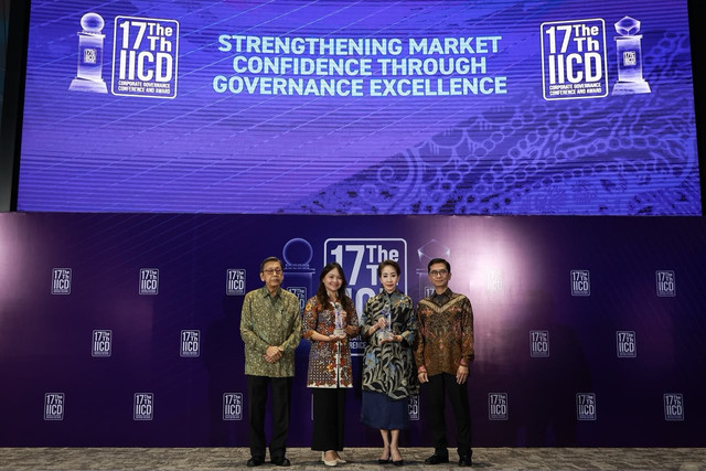 BNI kembali meraih penghargaan Leadership in Corporate Governance dalam ajang The 17th IICD Corporate Governance Award 2026 di Main Hall Bursa Efek Indonesia, Jakarta pada Senin (19/10). Foto: Dok. BNI