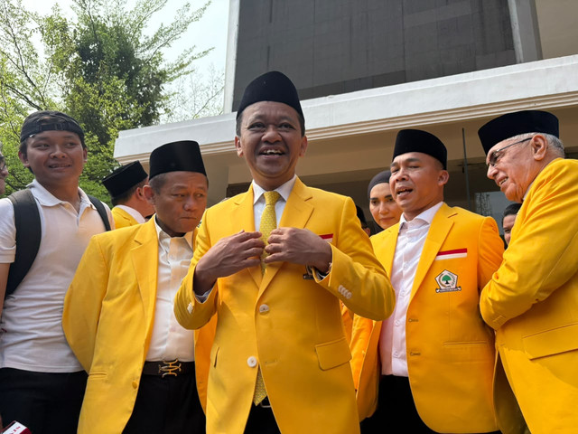 Ketua Umum Partai Golkar Bahlil Lahadalia di TMP Kalibata, Jakarta Selatan, Selasa (20/10/2026). Foto: Nasywa Athifah/kumparan