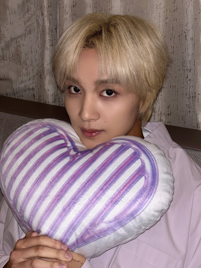Haechan after Meet and Greet Kopi Kenangan Jakarta. Foto : @haechanahceah
