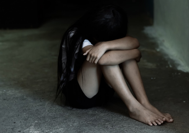 Ilustrasi anak korban kekerasan. Foto: HTWE/Shutterstock