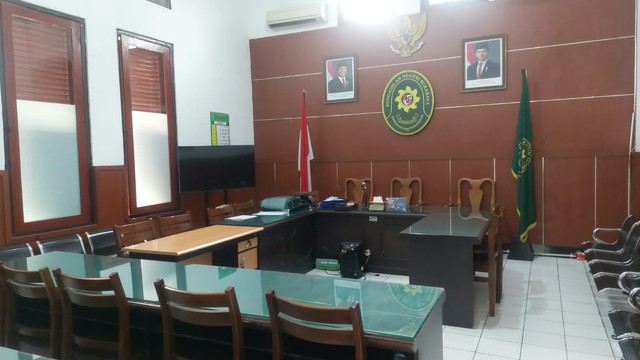 Sumber Foto: Dokumentasi Pribadi di Pengadilan Niaga pada Pengadilan Negeri Surabaya