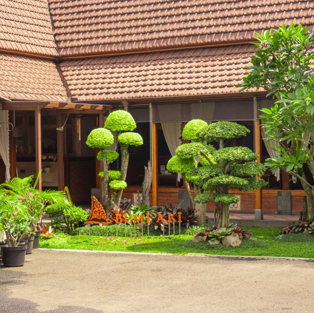 Rumah makan Bumi Aki. Foto: Dok. www.bumiaki.com