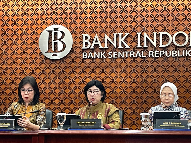 Konferensi Pers Hasil Rapat Dewan Gubernur (RDG) Bulan Oktober 2026 di Gedung Thamrin, Bank Indonesia, Jakarta Pusat, Rabu (21/10/2026). Foto: Zulfa Salman/kumparan