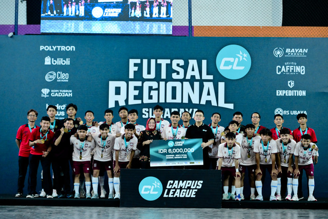 Tak mau larut dalam euforia, UNESA bersiap menuju putaran The Nationals setelah menjadi juara Campus League 2026 - Futsal Regional Surabaya.  Foto: Dok. Campus League
