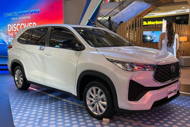 PT Toyota-Astra Motor (TAM) meluncurkan Toyota Innova Zenix HEV terbaru di Mall Kota Kasablanka, Jakarta (21/10/2026). Foto: Sena Pratama/kumparan