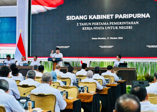 Sidang Kabinet Paripurna (SKP) Dua Tahun Pertama Pemerintahan Kerja Nyata untuk Negeri di halaman tengah Kompleks Istana Kepresidenan Jakarta, Rabu (21/10/2026). Foto: Dok. Kemendagri