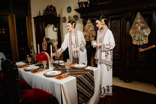 ZEN Tableware & Ghea Panggabean Rilis Koleksi Piring Terinspirasi Kisah Ramayana. Foto: Zen Tableware