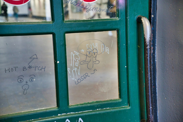 Ilustrasi tentang Squidward (Sumber foto: https://www.unsplash.com/ Free stock photos)