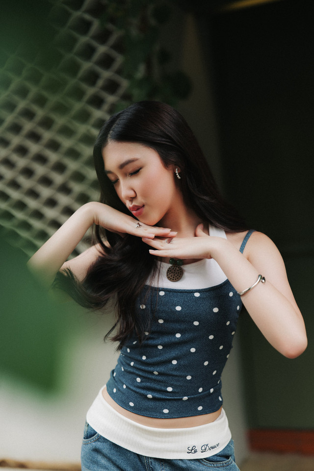 Jenaka Malik melepas lagu Memendam Suka, Jumat (23/10). Foto: Dok. MyMusic Records