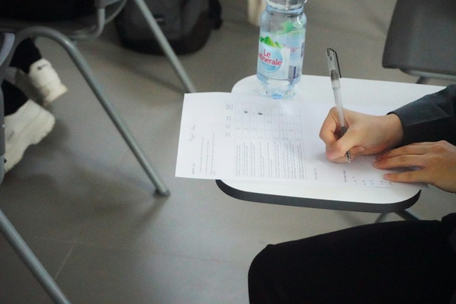 Ilustrasi Soal Essay IPA Kelas 7 Semester 1 dan Kunci Jawaban. Unsplash.com/Billy Albert