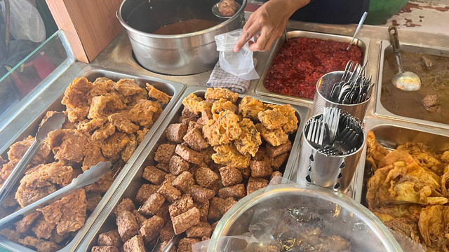 Nasi Jamblang Foto Oleh Tarisah Ainahaque Yuda