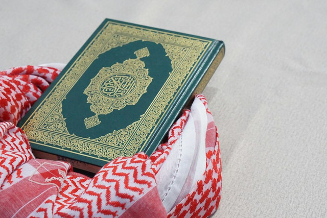 Ilustrasi kitab taurat diturunkan kepada nabi, foto: Madrosah Sunnah