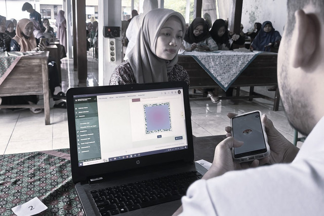 Aktivasi Identitas Kependudukan Digital di Kalurahan (Sumber: Dinas Kependudukan dan Pencatatan Sipil Kabupaten Gunung Kidul)