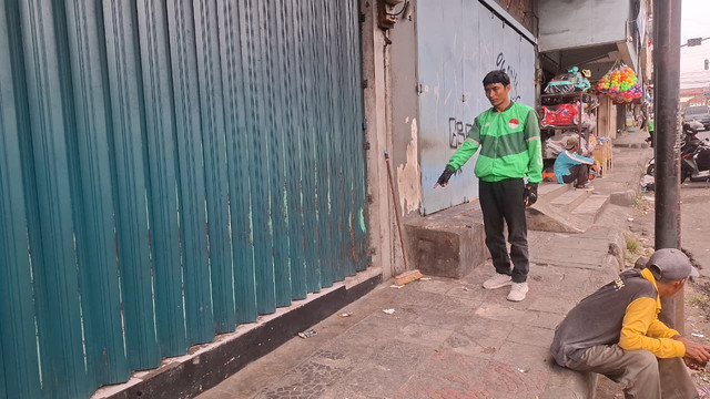 Lokasi penembakan pengemudi ojek online (ojol) di Jalan Stasiun Timur, Kecamatan Cikole, Kota Sukabumi. Foto: kumparan