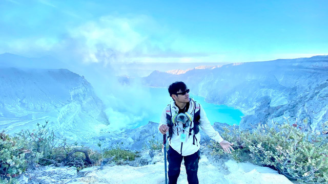 Dokumentasi Pribadi : Puncak Kawah Ijen 2386 mdpl, Banyuwangi, Jawa Timur