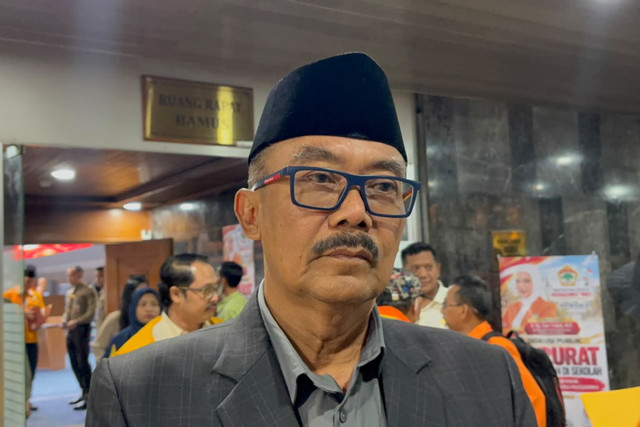 Ketua Komisi X DPR RI Agung Widyantoro saat ditemui di Kompleks Parlemen, Senayan, Jakarta, Senin (26/10/2026).  Foto: Nauval Pratama/kumparan