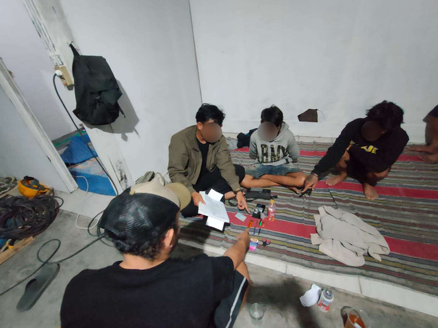 Polisi amankan 25 orang dalam razia narkoba di Sarafan, Madiun. Dok istimewa Foto: Dok. Istimewa