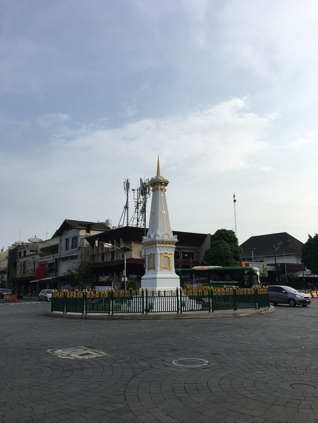Tugu Jogja, Jln. Pangeran Diponegoro. Sumber: Dokumen Pribadi