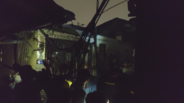 Kondisi rumah yang terdampak kebakaran di Jalan Menteng Jaya, Menteng, Jakarta Pusat, Selasa (27/10/2026). Foto: Jonathan Devin/kumparan
