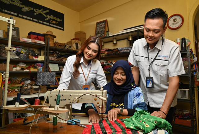PT Jaminan Kredit Indonesia (Persero) atau Jamkrindo terus memperkuat kinerja bisnis dan perannya dalam memperluas akses pembiayaan bagi usaha mikro, kecil, menengah, dan koperasi (UMKM-K). Foto: Dok. Jamkrindo