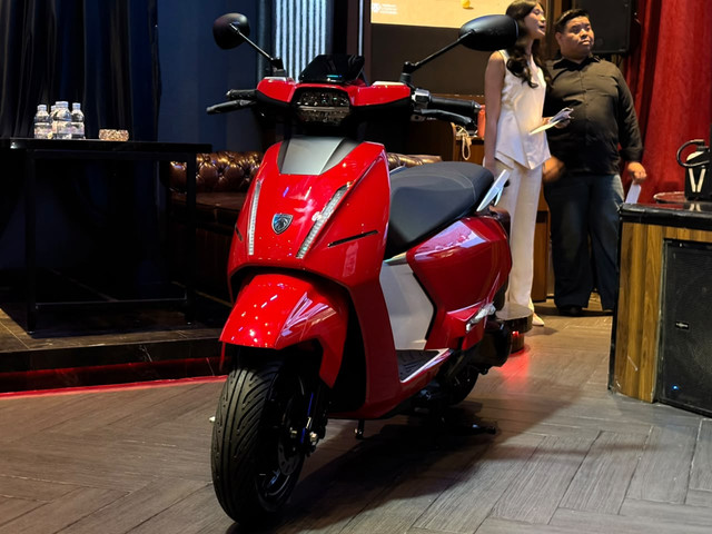 Peugeot Django Evo 125 Allure Chery Red dijual Rp 71 jutaan. Foto: Alvian Yoga Yulianto/kumparan