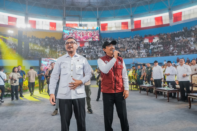 Peringatan 1 Tahun Sekolah Rakyat dan Sumpah Pemuda di GOR Sudiang Kota Makassar, Sulsel, Rabu (28/10/2026). Foto: Kemensos RI
