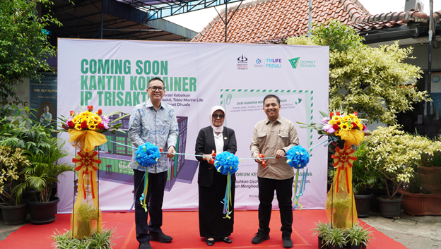 Langkah nyata pendayagunaan zakat produktif melalui inkubasi wirausaha mahasiswa terus diperluas. Pada Senin (26/10/2026) di Institut Pariwisata (IP) Trisakti, kolaborasi antara Dompet Dhuafa, Tokio Marine Life, dan IP Trisakti telah resmi menandatangani Perjanjian Kerjasama (PKS) Tripartit sebagai pijakan awal bergulirnya program Kantin Kontainer dengan tujuan mendorong kemandirian mahasiswa penerima manfaat secara berkelanjutan.