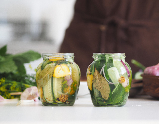Ilustrasi acar timun. Foto: Maria Verkhoturtseva/Pexels
