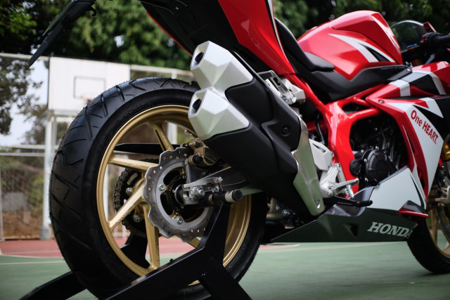 Ilustrasi knalpot motor (Foto: Bangkit Jaya Putra/kumparan)