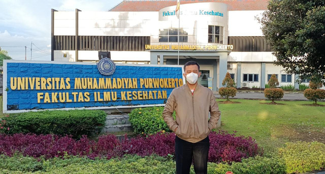 Dosen Spesialis Medikal Bedah "Prima Trisna Aji" ketika di Fakultas Ilmu Kesehatan Universitas Muhammadiyah Purwokerto
