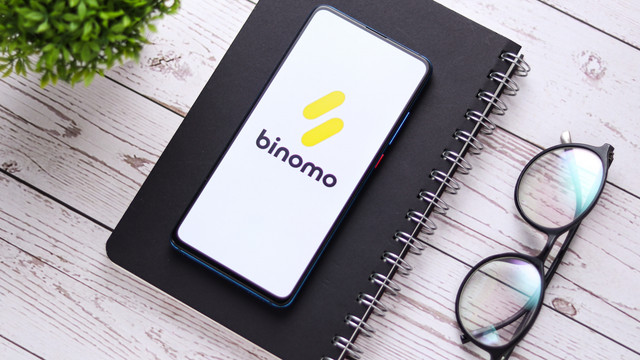 Ilustrasi Binomo. Foto: sdx15/Shutterstock
