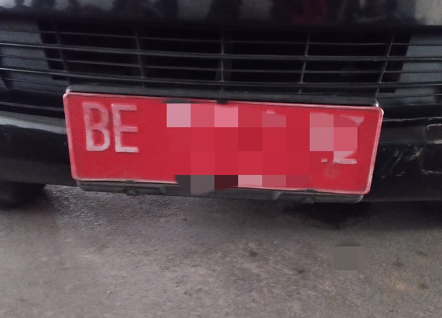 Ilustrasi plat kendaraan dinas Provinsi Lampung, Senin (25/4) | Foto : Sidik Aryono/Lampung Geh