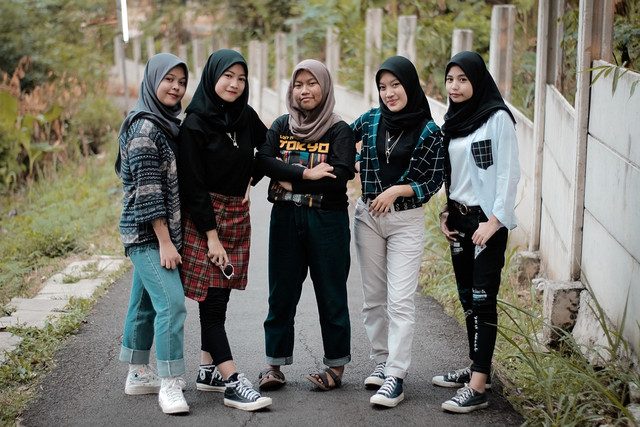 https://pixabay.com/users/chanfactory-18835442/ - nama geng keren bahasa inggris