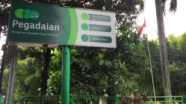 Ilustrasi cara menggadaikan emas di Pegadaian 2022. Foto: Abdul Latif/Kumparan.