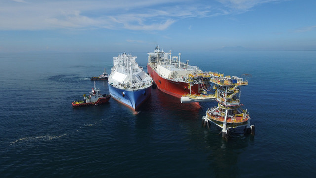 Fasilitas Floating Storage & Regasification Unit (FSRU) di Lampung milik PT PGN Tbk. Foto: Dok PGN 