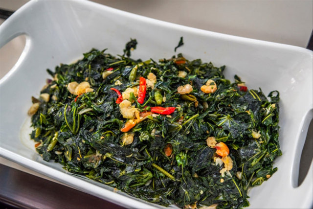 Tumis Daun Singkong. Foto: Shutterstock