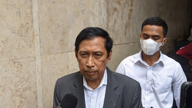 Rektor Universitas Ibdu Chaldun Musni Umar di Polda Metro Jaya, Senin (28/3/2022). Foto: Jonathan Devin/kumparan