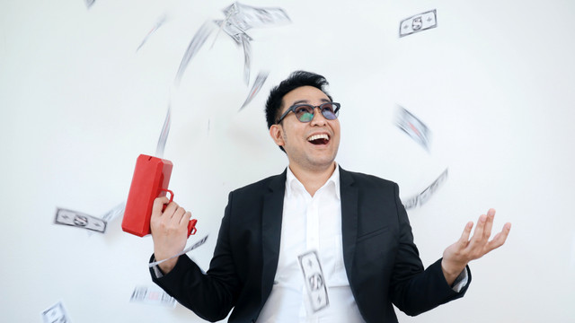 Ilustrasi pamer kekayaan. Foto: Mallika Home Studio/Shutterstock