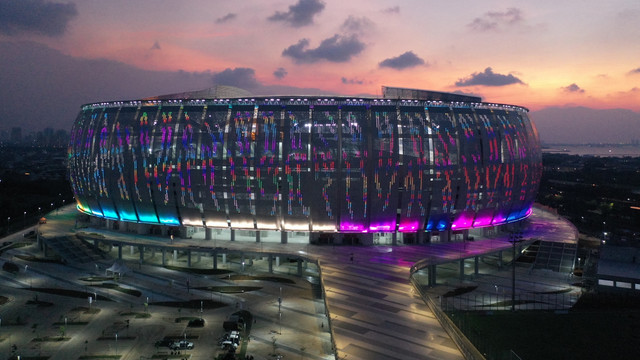 Jakarta International Stadium (JIS) di Jakarta, pada 17 April 2022. Foto: Adek Berry/AFP