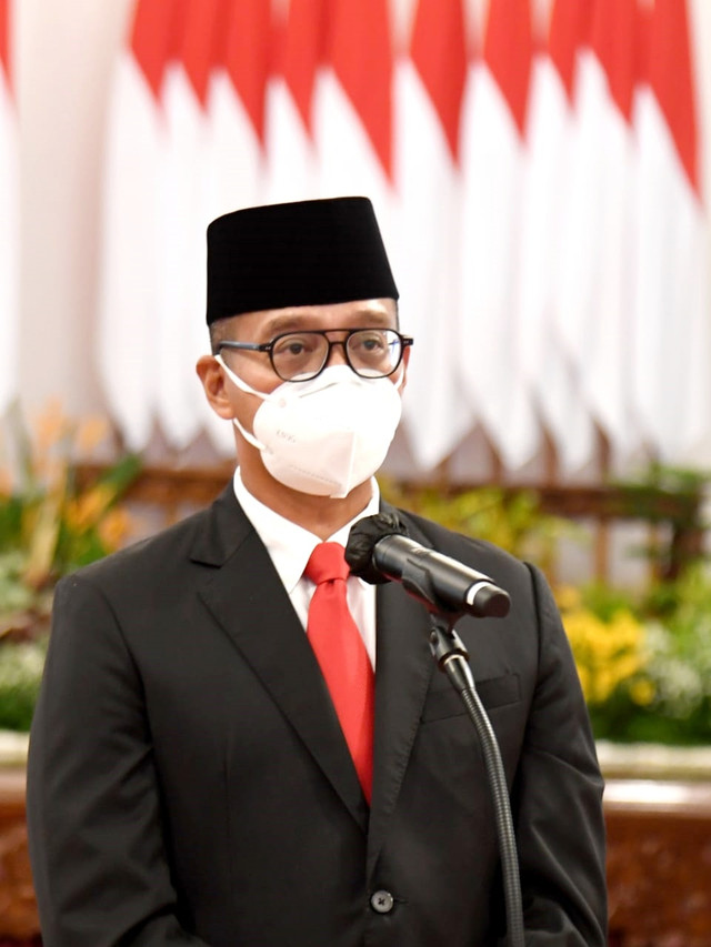 Gubernur Lemhannas Andi Widjajanto usai pelantikan di Istana Negara, Jakarta Pusat, Senin (21/2/2022).  Foto: Rusman/Biro Pers Sekretariat Presiden