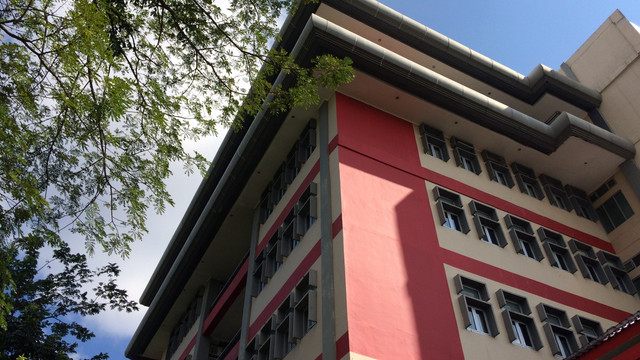 Gedung Kampus UNDIP, di Semarang. Foto: ARIO MARSHALL/Shutterstock