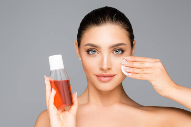 Rekomendasi micellar water, Foto: Unsplash.