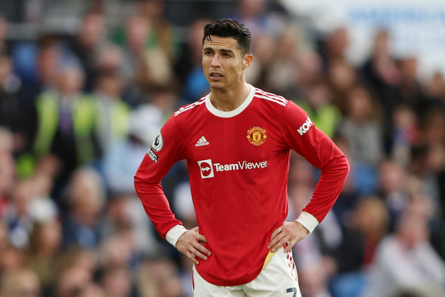 Pemain Manchester United Cristiano Ronaldo saat melawan Brighton and Hove Albion pada pertandingan lanjutan Liga Inggris di Stadion Komunitas American Express, Brighton, Inggris.
 Foto:  Ian Walton /REUTERS