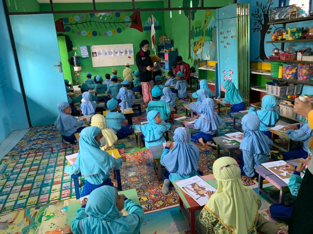 Lomba Ramadhan Ceria PMM UMM X TK ABA 27 Pakisaji – Menyusun Puzzle