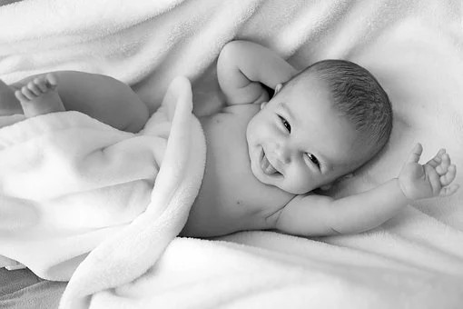 Ilustrasi tips agar bayi cepat gemuk (Sumber: Pixabay)