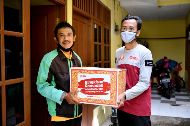 Menuju Ramadan, Tingkatkan Amal Berbagi