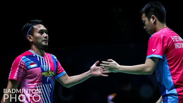 Ganda putra Indonesia Mohammad Ahsan dan Hendra Setiawan pada pertandingan All England di Utilita Arena Birmingham, Inggris. Foto: Mikael Ropars/Badmintonphoto/BWF