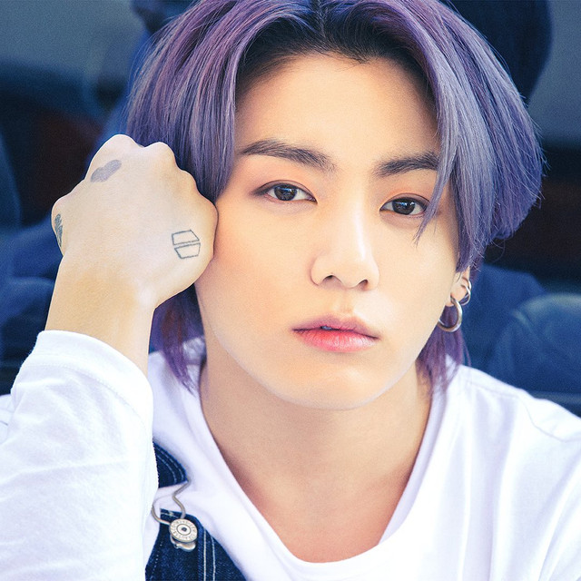 Source Picture : @bts.bighitofficial (on Instagram)