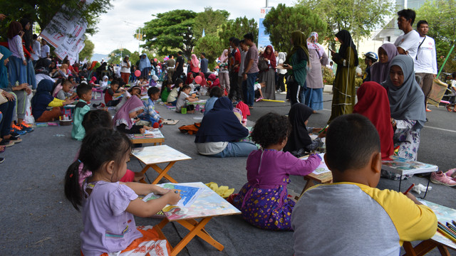 Kegiatan di Car Free Day Banda Aceh sebelum COVID-19, April 2019. Foto: Adi Warsidi 