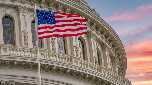 Bendera Amerika Serikat. Foto: Shutterstock/Tokar.